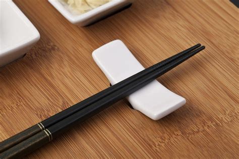 how many chopsticks are made each year in china